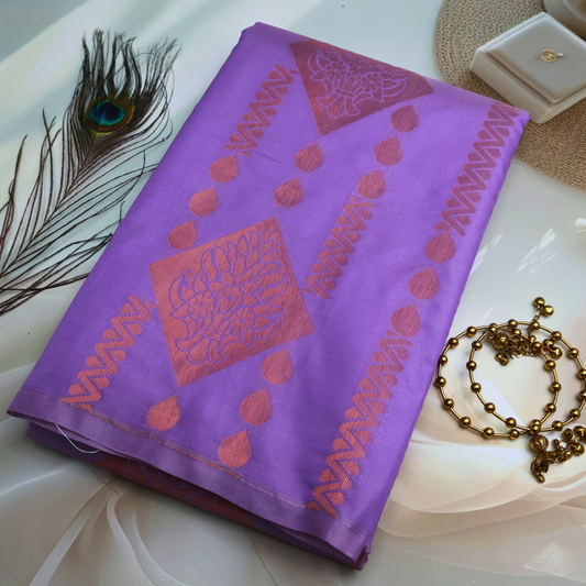 Vibrant Purple Saree with Peach Pallu ES20