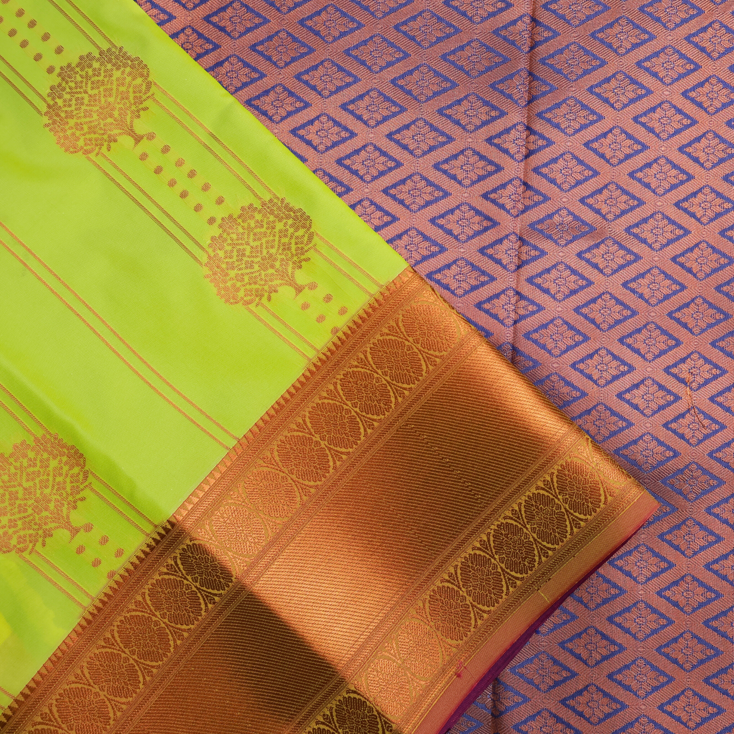 Yellow Handloom Kanjivaram Soft Silk Saree with Copper Border and Purple Pallu SB001