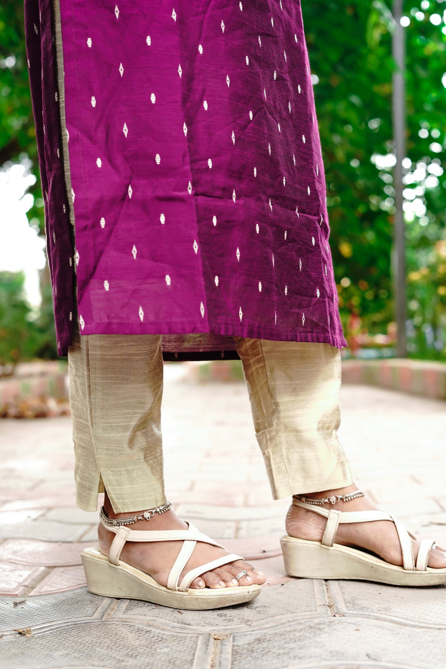 Elegant Violet Raw Silk Premium Kurti Set