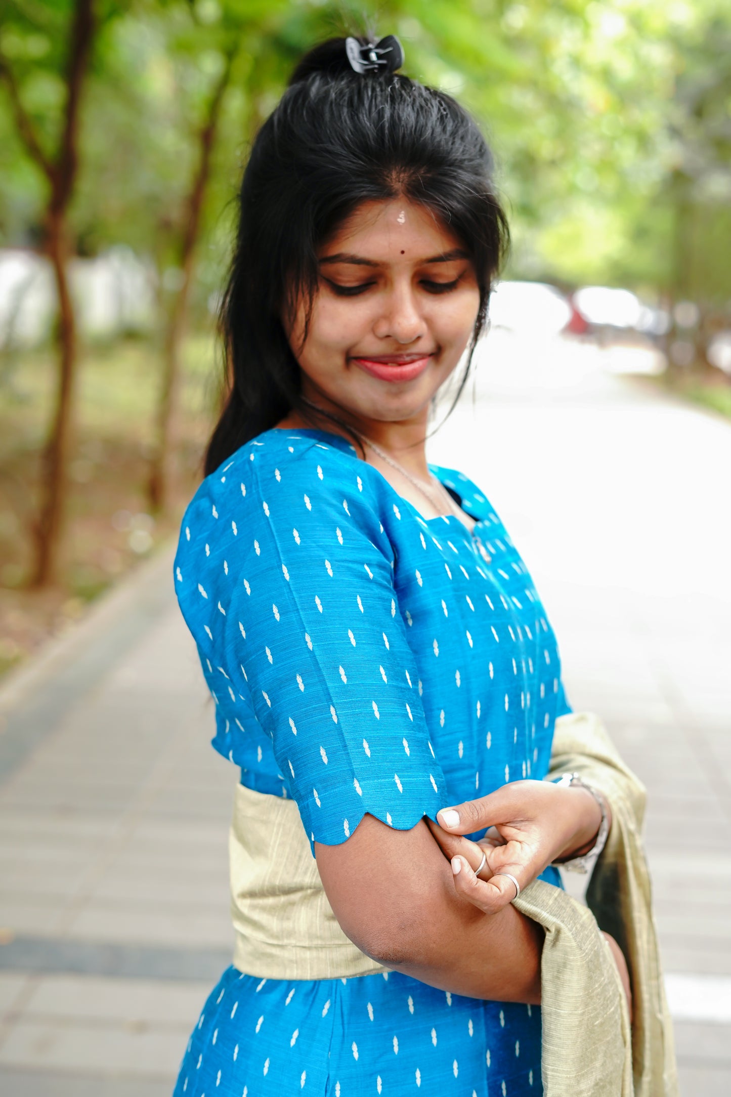 Elegant Blue Raw Silk Premium Kurti Set