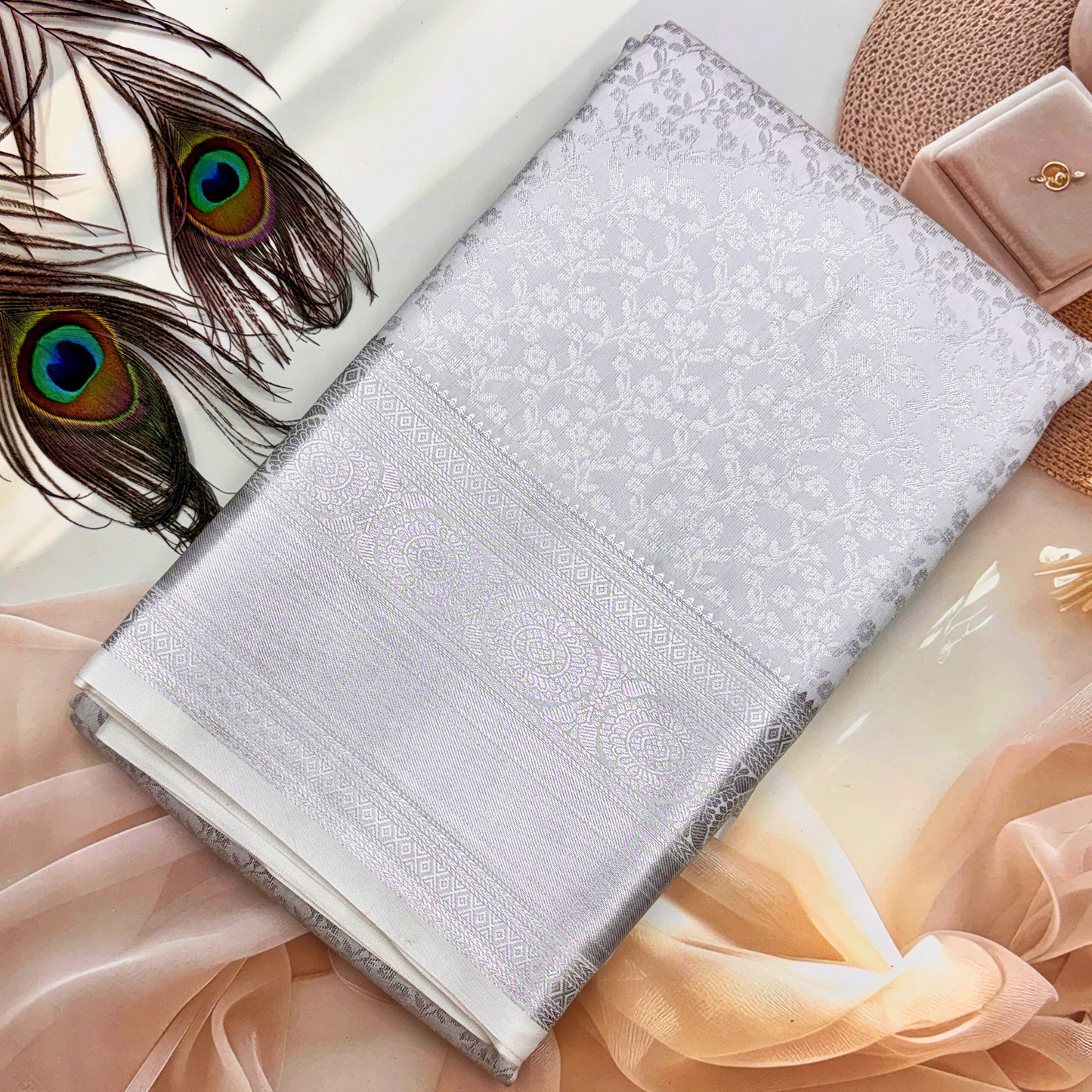 Silver Kanchipuram Silk Saree with Matching Blouse and Silver Zari Border BS021