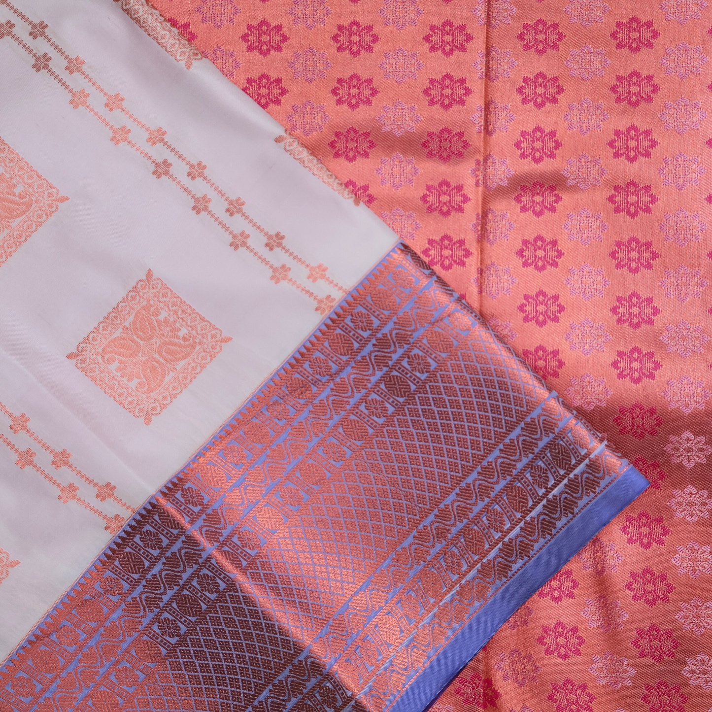 White Handloom Kanchipuram Saree with Pink Pallu SB010