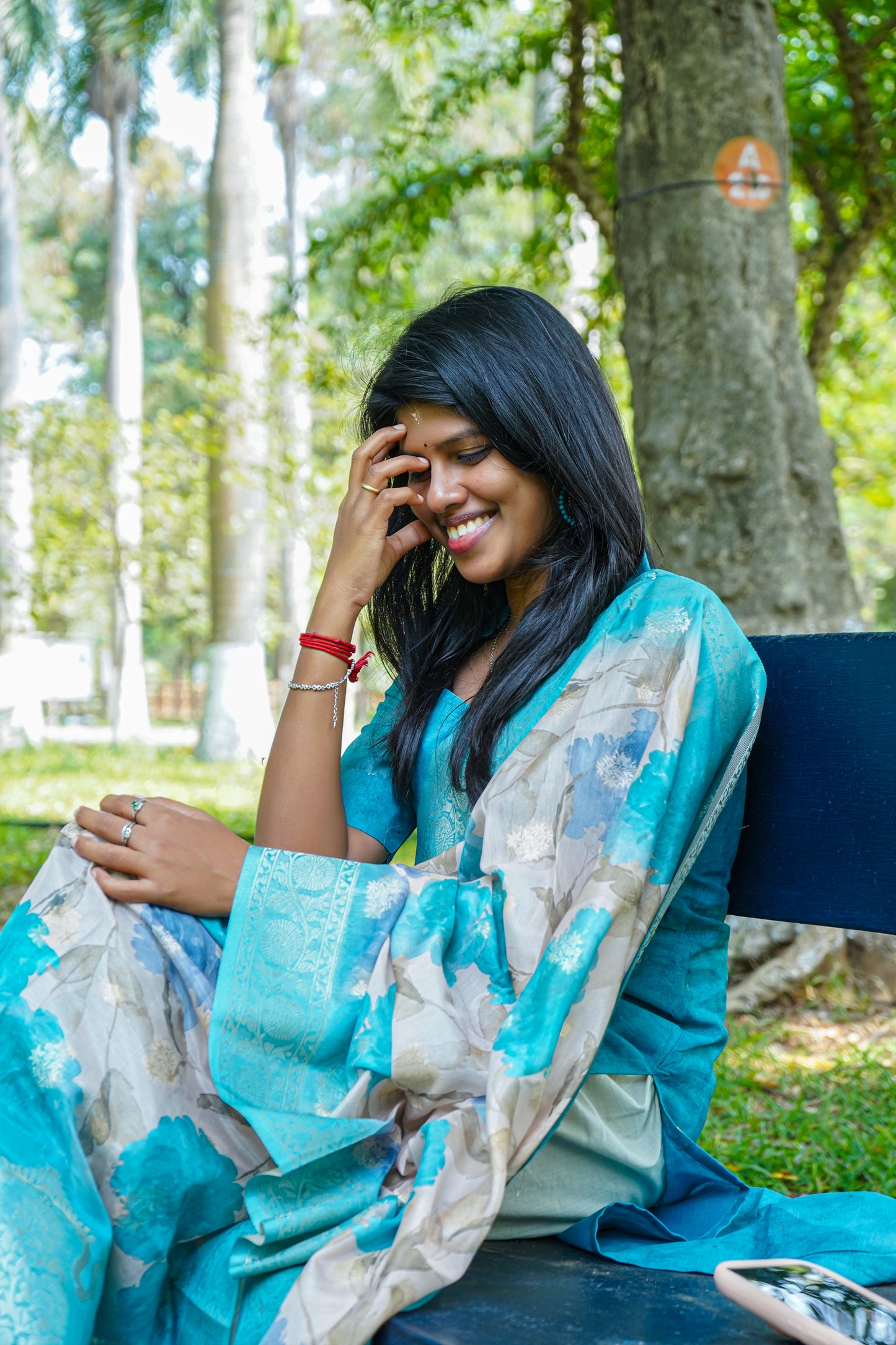 Chanderi Cotton Kurti with Elegant Floral Shawl – Teal Blue