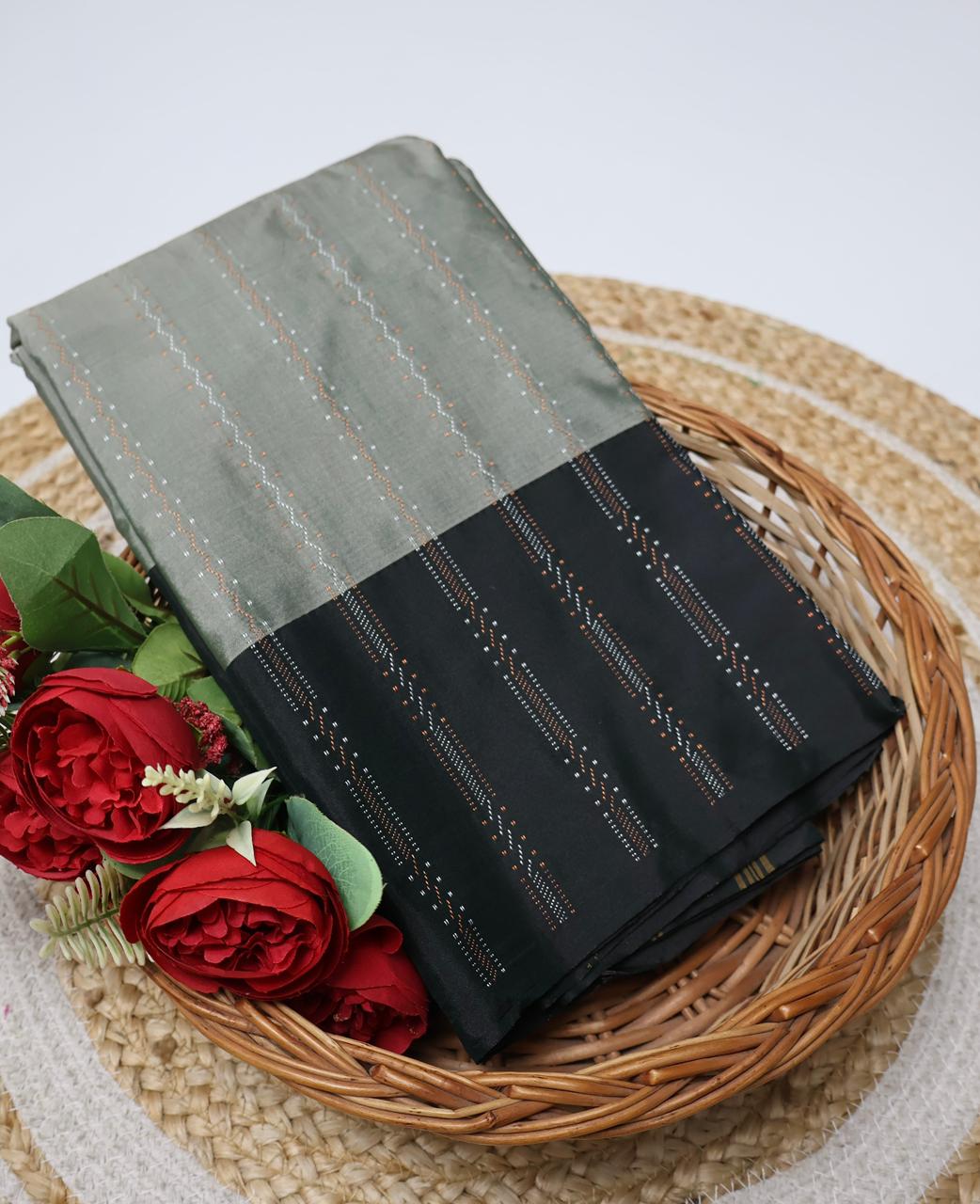 Premium Arani Soft Silk Saree with Elegant Traditional Weaving